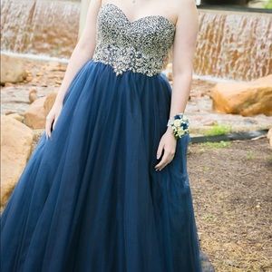 WORN ONCE! David’s Bridal Strapless Ball Gown with Bejeweled Bodice. Size L